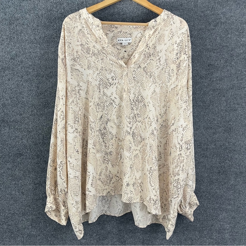 AVA & VIV Women’s Snakeskin Print Top Size 4X Long Sleeve V Neck Office Career